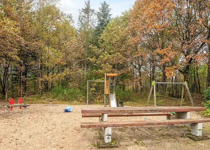 6 Person In Ansager-by Traum *